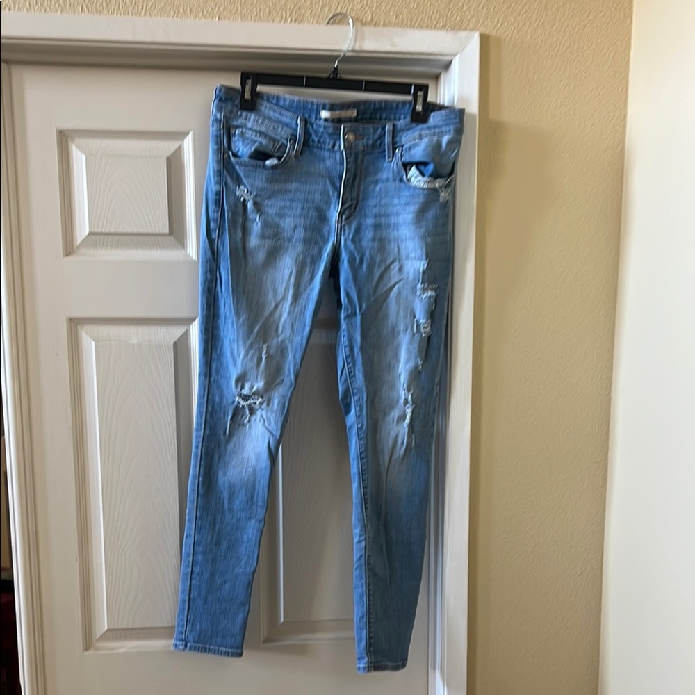 Levi’s Light Blue Distressed Jeans